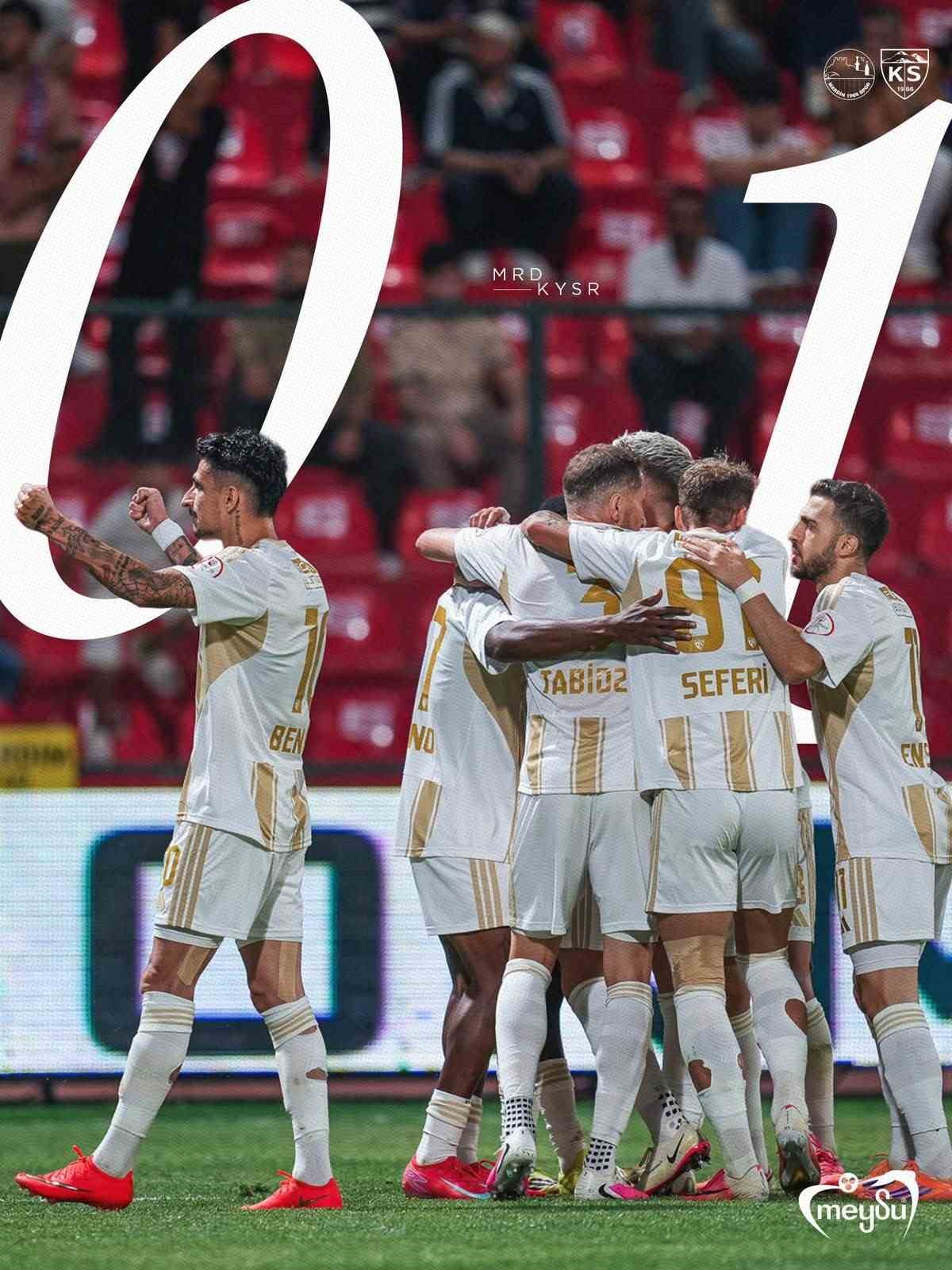 kayserispor-da-galibiyet-sevinci-ayni-ciddiyet-ve-inancla-hedefimize-yurumeye-devam-edecegiz