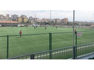 Maça Hakem Atamayı Unuttular!