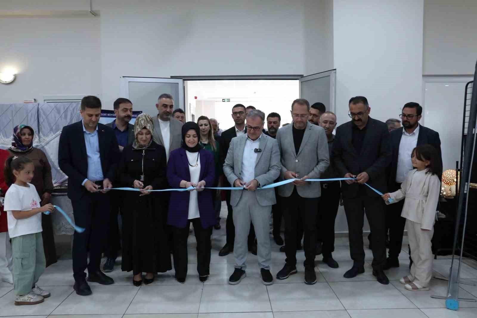 baskan-ozdogan-dan-kaymek-kursiyerlerine-tam-not