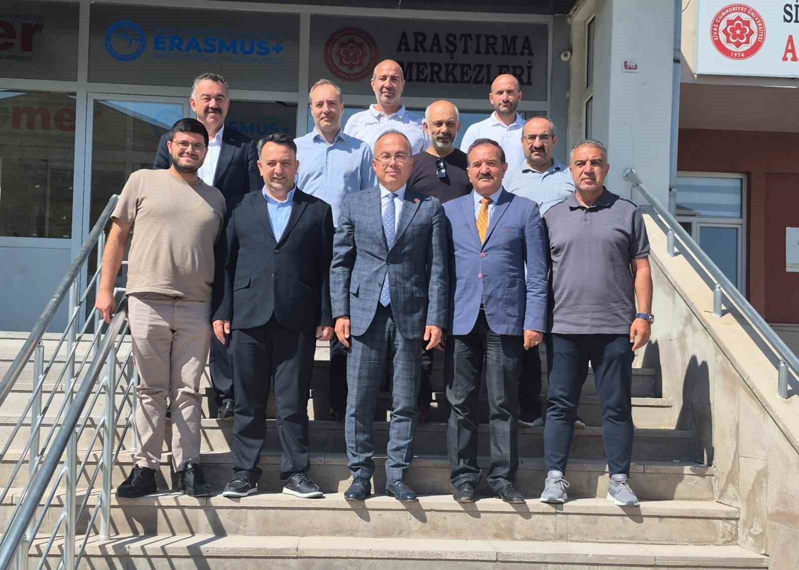 genclik-ve-spor-il-mudurlugu-nden-tsyd-sivas-subesi-ne-anlamli-ziyaret