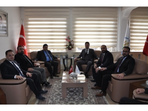 1.organize Sanayi Yönetim Kurulu Başkanı Urkuç’dan Başkan Oral’a Ziyaret