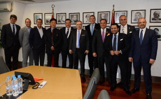 Galatasaray'a Abd'den Misafir