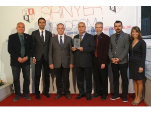 Tsyd İzmir Koşusu Steel Runner’ın
