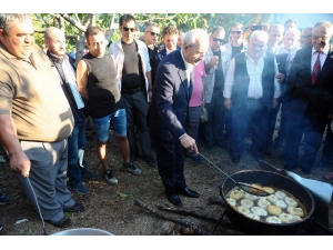 Kılıçdaroğlu Ziyaret Etti, Daha Önce 1 Oy Çıkan Köyden 46 Oy Çıktı