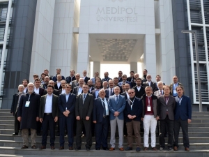 Prof. Dr. Mesut Akdere: "Derslere Robot Öğretmenler Girecek Eğitim Sitemi Kökten Değişecek"