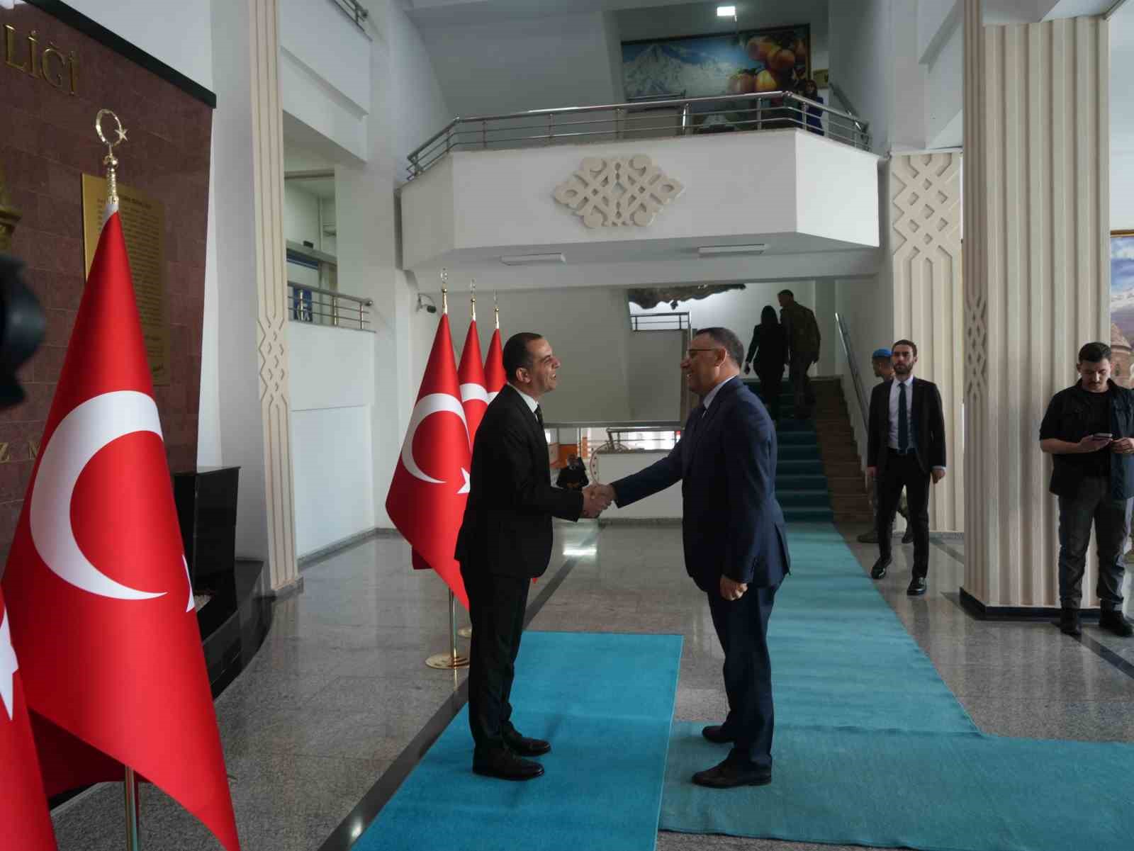 igdir-da-bayramlasma-programi-duzenlendi