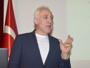 2018 Yılında Türkiye’ye Yurt Dışından 400 Bin Cep Telefonu Getirildi