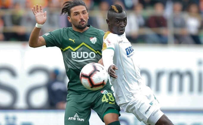 Papiss Cisse, Bursaspor'un Başını Yaktı!