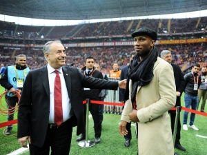 Spor Toto Süper Lig: Galatasaray: 0 - Evkur Yeni Malatyaspor: 0 (Maç Devam Ediyor)