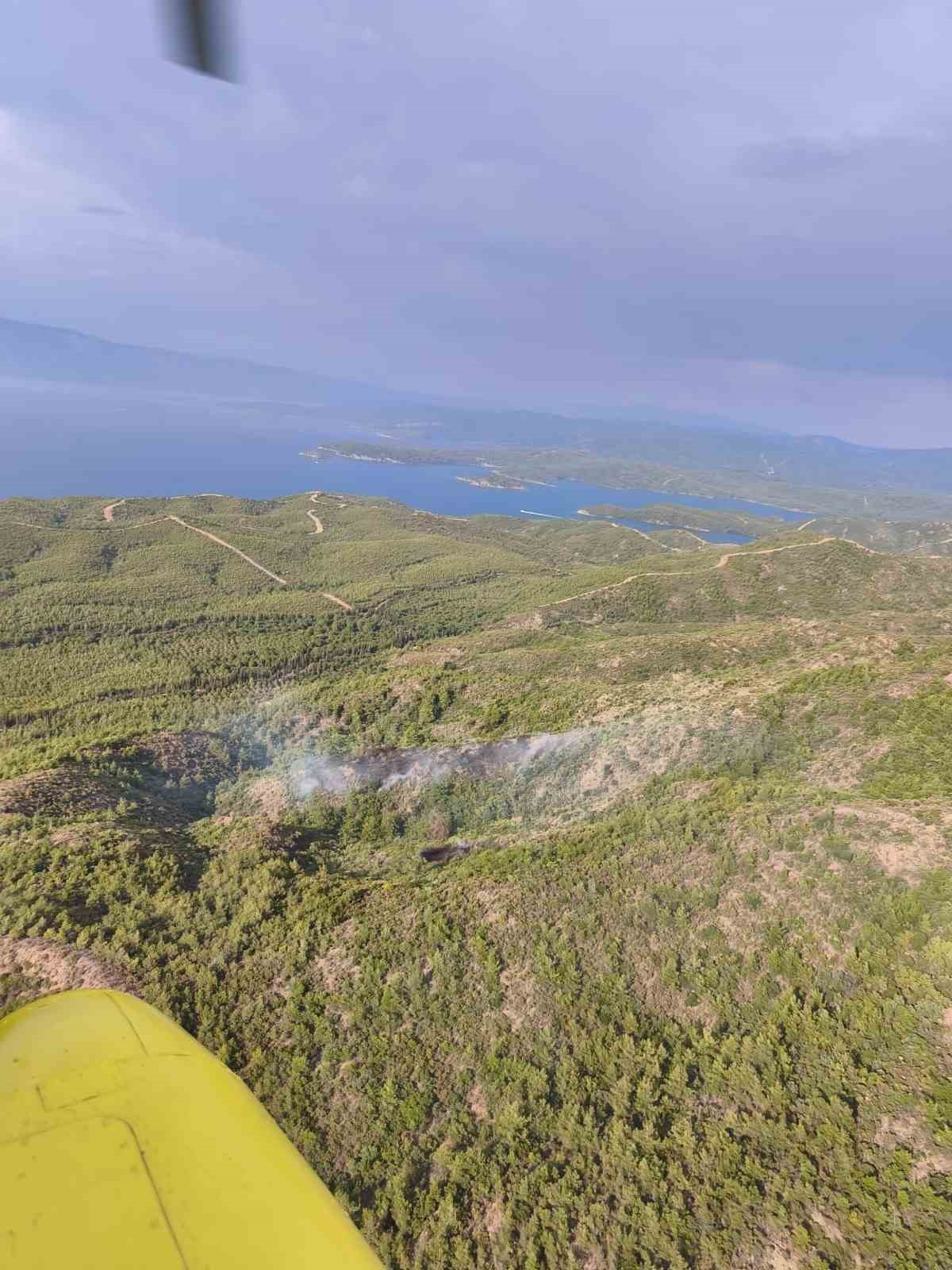 marmaris-teki-yildirim-kaynakli-orman-yangini-sonduruldu