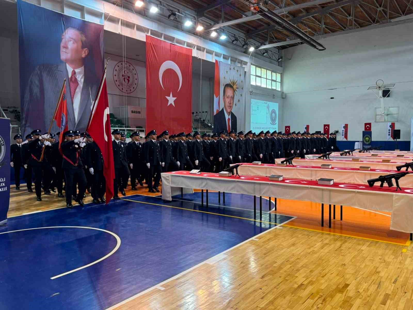 eregli-pomem-de-mezuniyet-coskusu