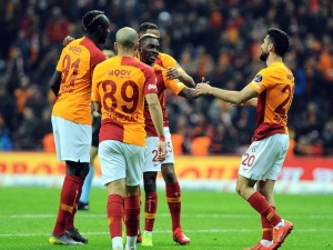 Galatasaray Evindeki Seriyi 33’e Çıkardı