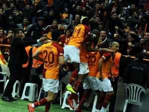 Galatasaray Ligde 13 Maçtır Yenilmiyor