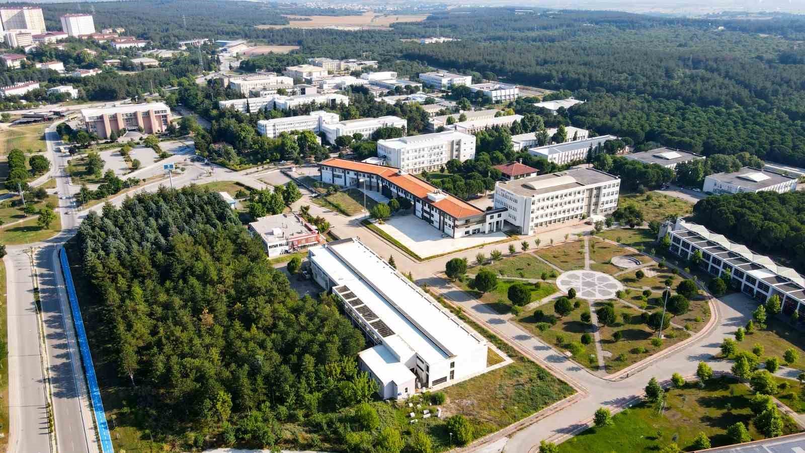 buu-turkiye-nin-en-iyi-18-universitesi-arasinda-yer-aldi