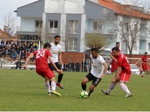 Kulaspor Play-off’da Kan Kaybediyor