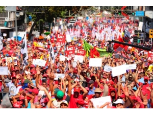 Maduro, Diyalog İçin Uruguay Ve Meksika’dan Yardım İstedi