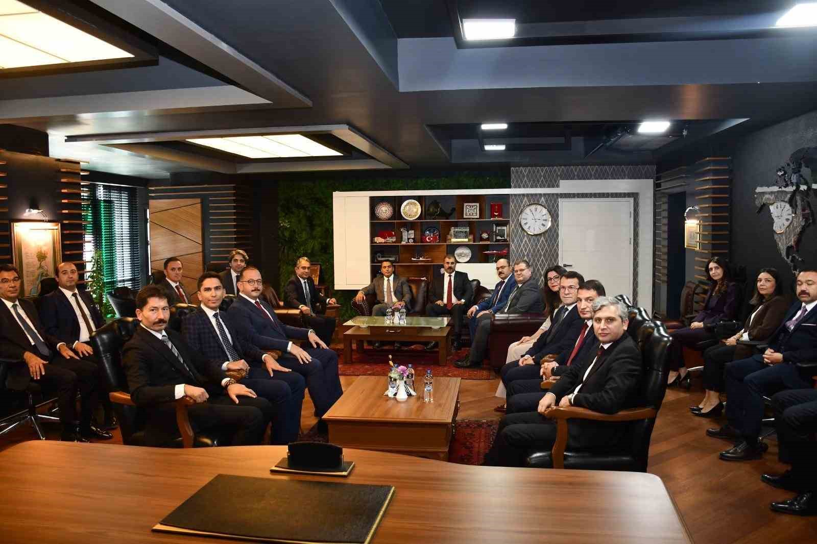 hakimler-ve-savcilar-kurulundan-eskisehir-adliyesine-ziyaret