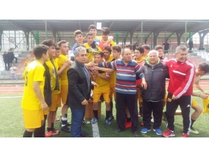 Kocasinan Şimşekspor, Osmaniye’de Şampiyon Oldu