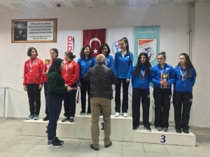 Etü Atıcılık Kız Takımı Başarılarına Bir Yenisini Daha Ekledi