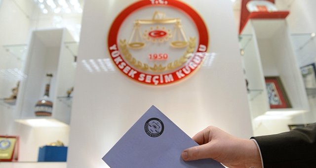 Seçmenden 'istanbul'da Seçim Tekrarı İstiyor Musunuz?' Sorusuna Yanıt