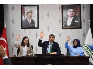 Kocaman Başkanlığında İlk Meclis Toplantısı Yapıldı