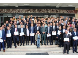 Arguvan Belediye Başkanı Kızıldaş, Mazbatasını Aldı