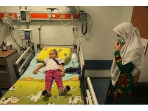 Afgan Çocuğa Malatya’da İlik Nakli