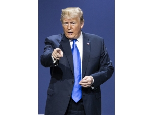 Trump, İran Devrim Muhafızları Ordusu’nu Terör Listesine Aldı