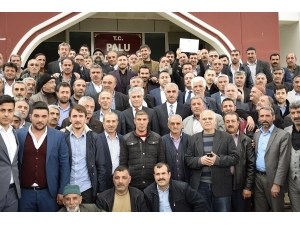Palu Belediye Başkanı Ünalan Mazbatasını Aldı