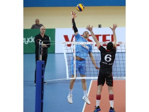 Voleybol 1. Lig Erkekler: Solhanspor: 3 - Milas Belediyespor: 0
