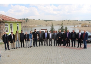 Köylerini Kalkındırmak İçin Dernek Kurdular