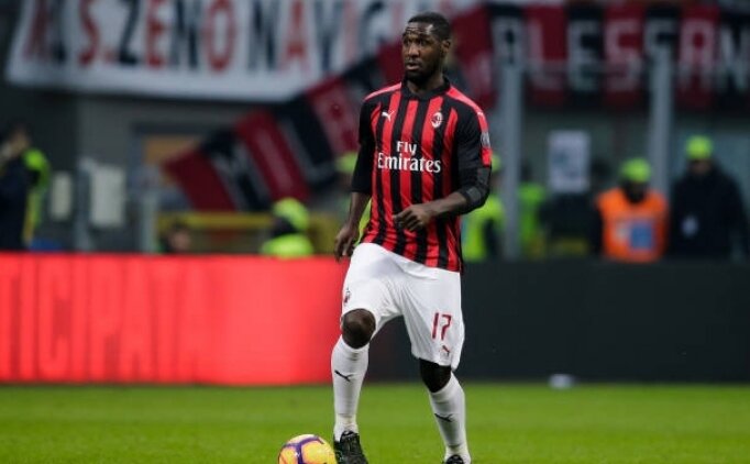 'fenerbahçe'de Skrtel Gidiyor, Zapata Geliyor'