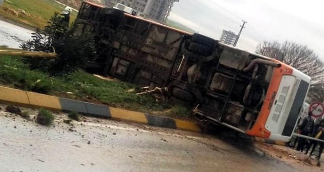 Gaziantep'te Belediye Otobüsü Devrildi: 19 Yaralı