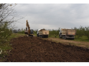 Düzce’de Yol Açma Çalışmaları Sürüyor