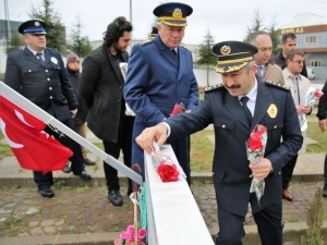 Şehit Polisler Unutulmadı
