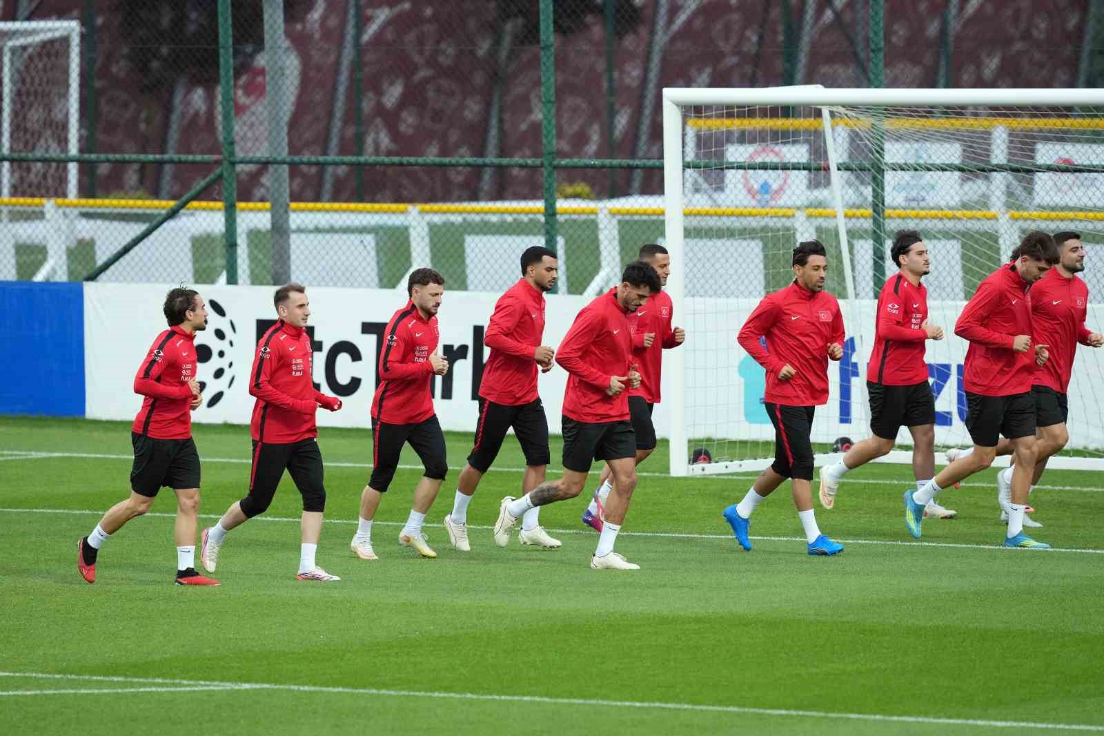 a-milli-takim-belcika-macinin-hazirliklarina-basladi