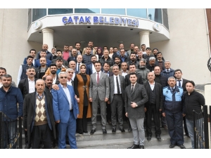 Çatak Belediye Başkanı Şeylan Görevine Başladı