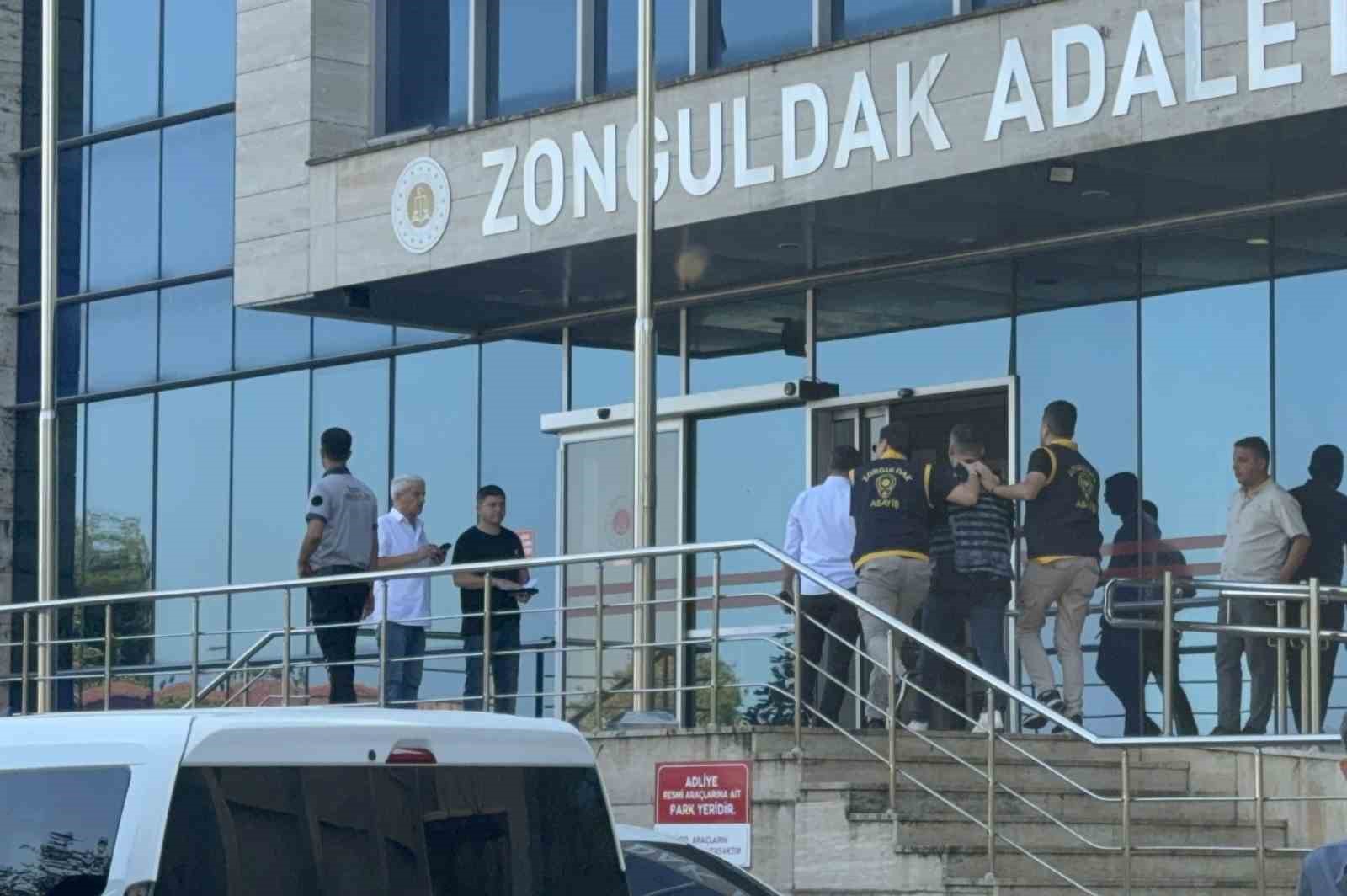18-yil-onceki-cinayet-sorusturmasinda-ev-hapsini-ihlal-eden-supheli-yakalandi