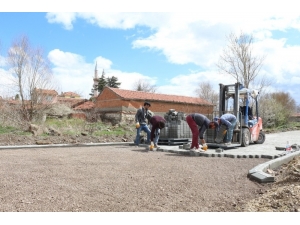 İnönü Belediyesi Sokak İyileştirme Çalışmalarına Devam Ediyor