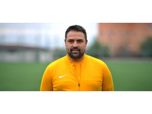 İnegölspor Fatih Akyel İle Yollarını Ayırdı