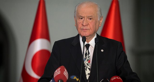 Devlet Bahçeli, Soru Soran Fox Haber Muhabirine Çıkıştı: Tilkilik Yapıyorsunuz!