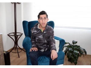 Ablası Gibi Ölmemesi İçin 80 Bin Tl’ye İhtiyacı Var