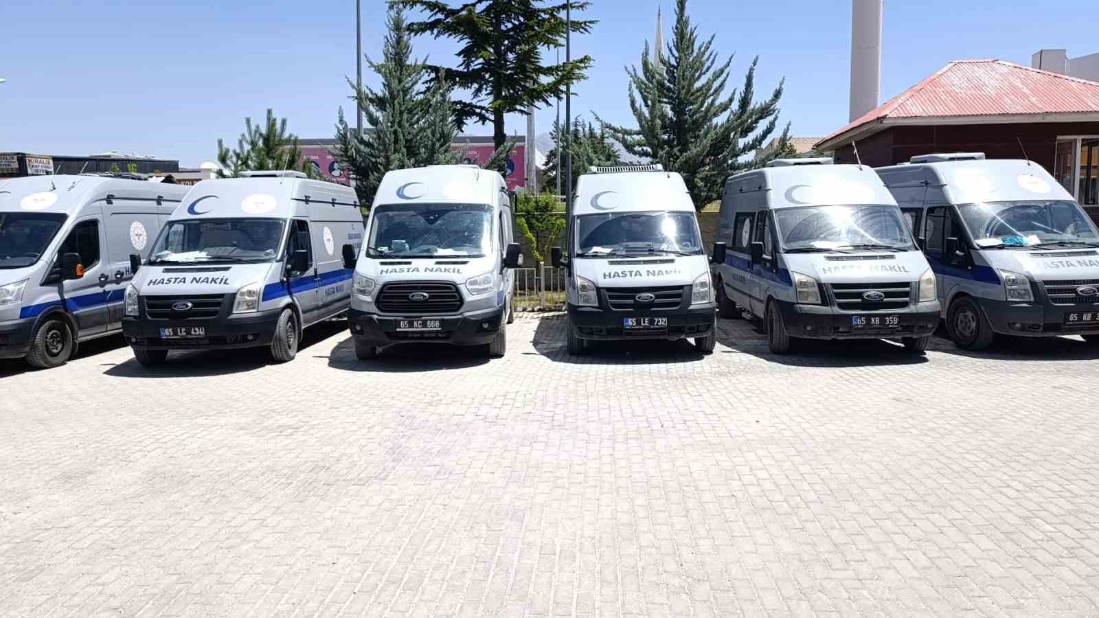 van-saglik-mudurlugu-nun-hasta-nakil-filosu-yenilendi