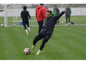 Denizlispor’da Ziya Sezonu Kapatabilir