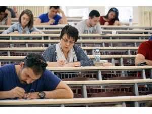 Açıköğretim’de Ara Sınav Heyecanı 13-14 Nisan’da