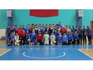 Dpü Erkek Hentbol Takımı Namağlup Şampiyon Oldu