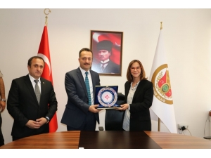 Kadın Girişimcilerden Vali Şentürk’e Ziyaret