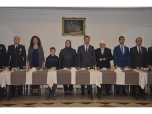 Bilecik Emniyeti’nden Emekli Ve Çalışanlar Onuruna Yemek