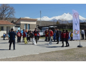 Gençlik Karavanı Şeyh Şaban İlkokulu’nda