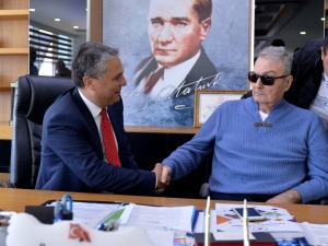 Baykal’dan Uysal’a Tebrik Ziyareti